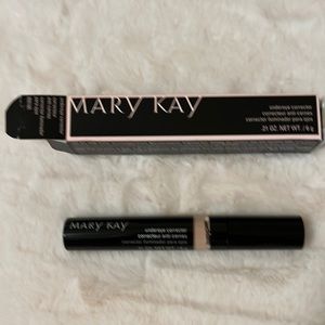 Mary Kay under eye corrector